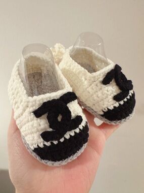 Cream and Black Baby Crochet Shoes 6-12M